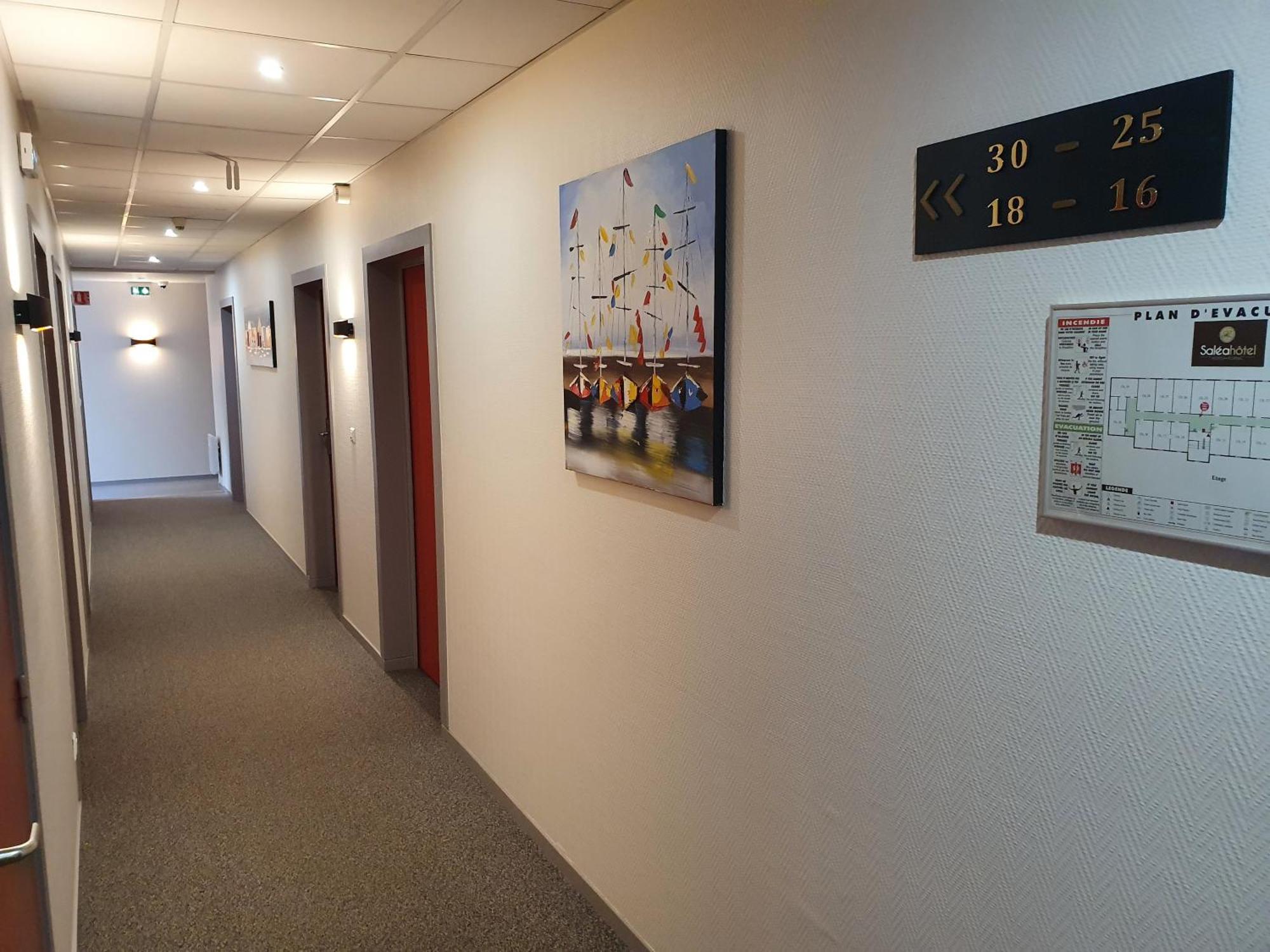 Hotel Salea Pornic Buitenkant foto