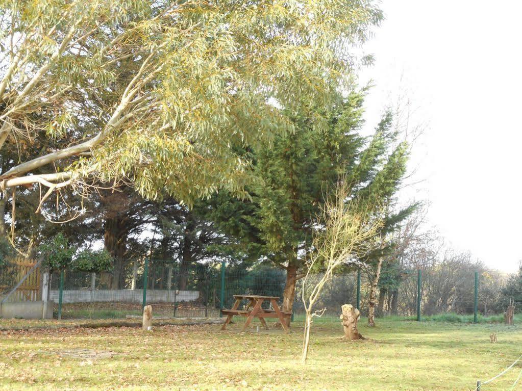 Hotel Salea Pornic Buitenkant foto