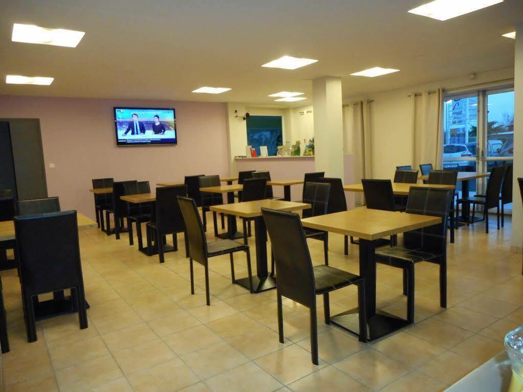 Hotel Salea Pornic Buitenkant foto